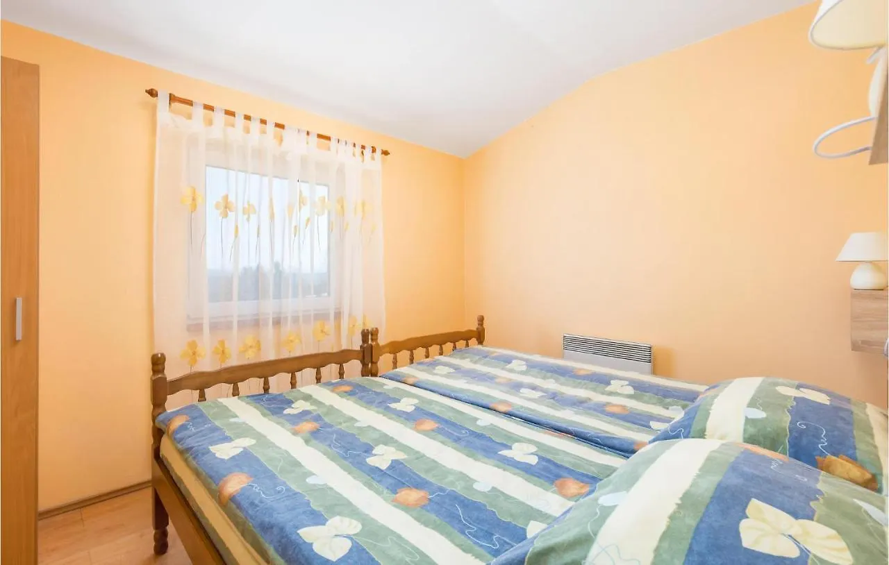 Amazing Home In Vrbovsko With Kitchen 0*,